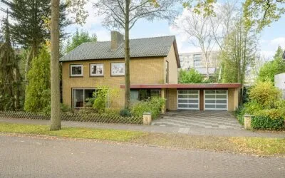 Vrijstaande woning te koop: Heusdenhoutseweg 85, Heusdenhout Breda