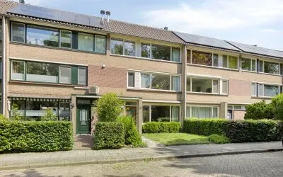 Terraced house for sale: Heuvelakker 8, Vlokhoven Eindhoven