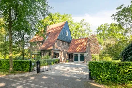 Vrijstaande woning te koop: Heuvellaan 20, Epe Centrum Epe