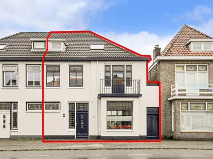 Twee-onder-één-kap te koop: Heuvelstraat 5, Princenhage Breda