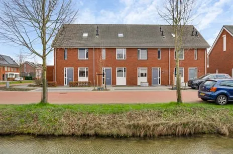 Tussenwoning te koop: Heuvelweg 21, Leuken Weert