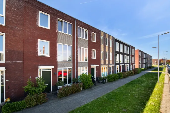 Tussenwoning te koop: Heysekade 9, Heijplaat Rotterdam