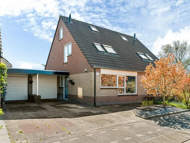 Tussenwoning te koop: Hiddemastate 32, Leeuwarden