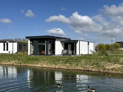 Koopwoning: Hierdense Beek 137 in Biddinghuizen - €359.000 - 80m²