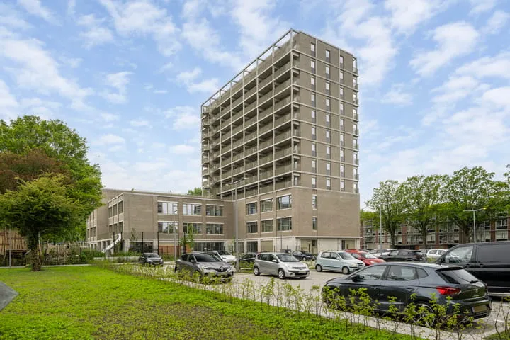Apartment for sale: Hietkamp 178, Zuidwijk Rotterdam