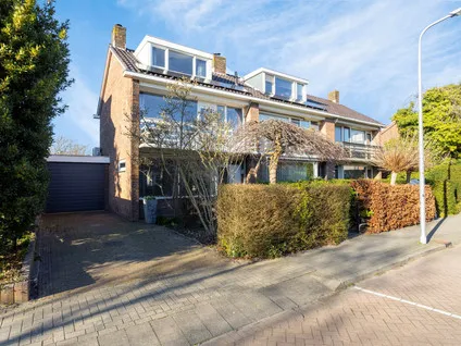 Tussenwoning te koop: Hildegaarde 14, Dijkpolder Maasland
