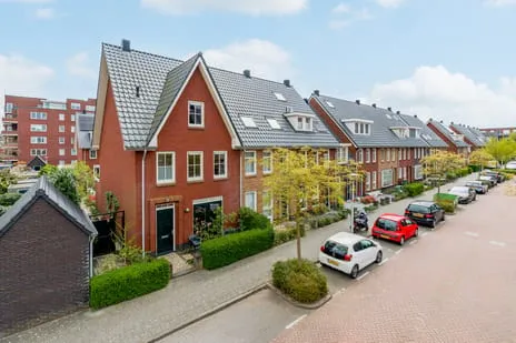 Hoekwoning te koop: Hillenraad 1, Kastelenbuurt Amstelveen