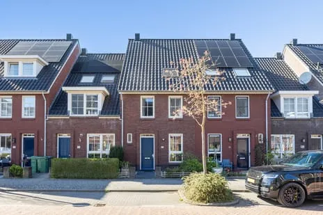 Tussenwoning te koop: Hillenraad 32, Kastelenbuurt Amstelveen