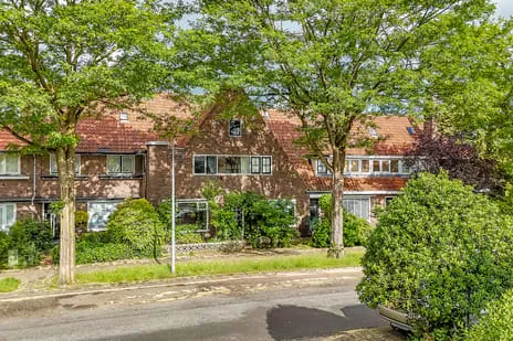 Tussenwoning te koop: Hilvertsweg 198, Bloemenkwartier Zuid Hilversum