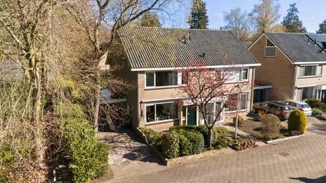 Hoekwoning te koop: Hindenhoek 20, Krugerstraat Zuid Vaassen