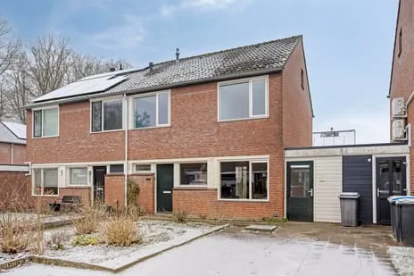 Tussenwoning te koop: Hinnemanskamp 5, Dorp Lonneker Enschede