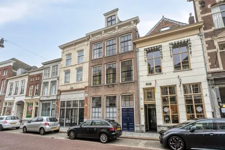 Appartement te koop: Hinthamerstraat 156G, Binnenstad oost 'S-Hertogenbosch