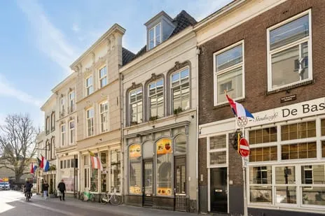 Appartement te koop: Hinthamerstraat 87, Binnenstad oost 'S-Hertogenbosch