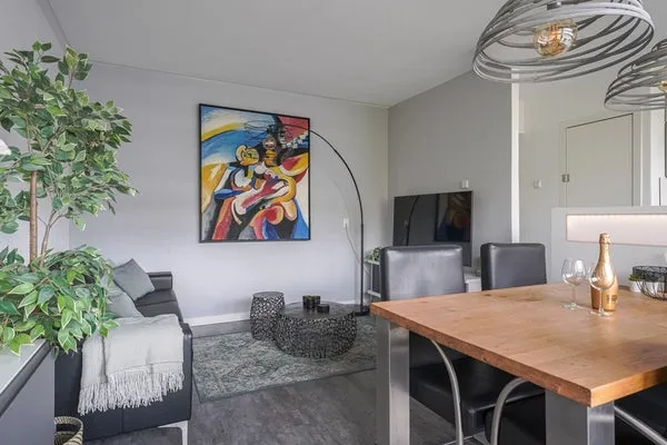 Woning te huur: Hisveltplein, Winkelcentrum Arnhem