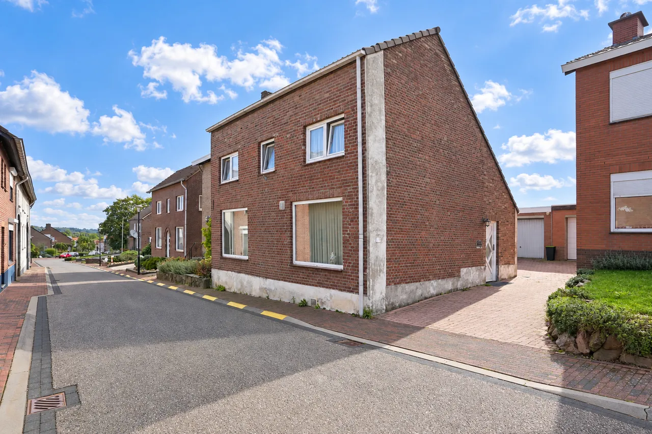 Hoekwoning te koop: Hobbelrade 97, Spaubeek