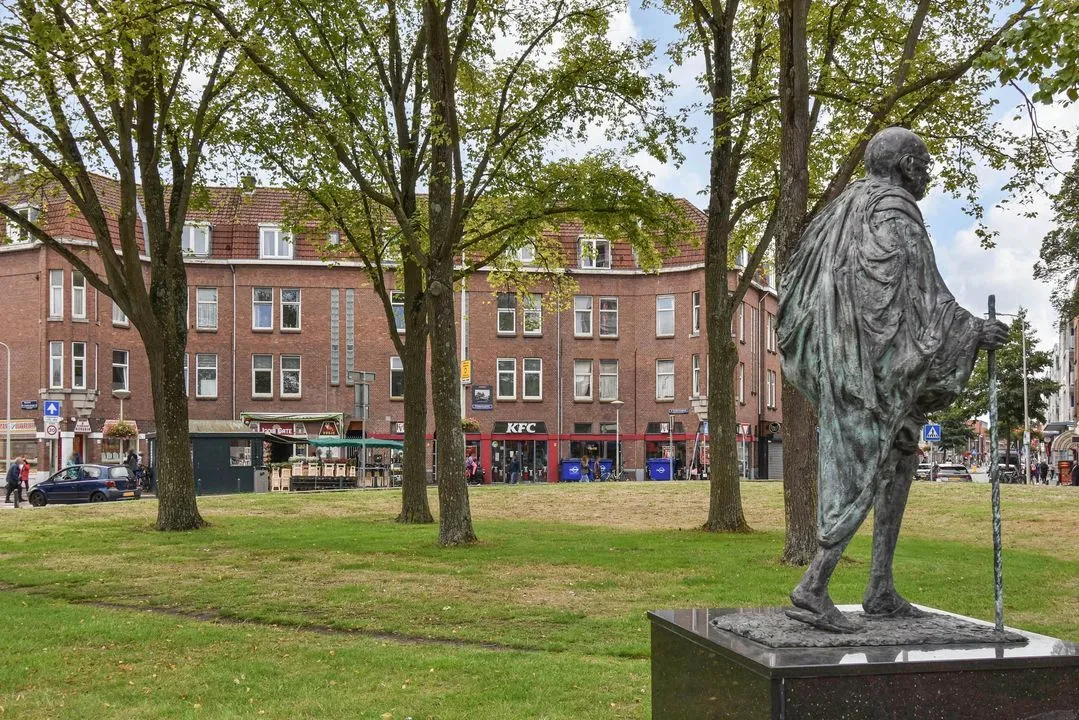 Appartement te koop: Hobbemaplein 46, 'S-Gravenhage