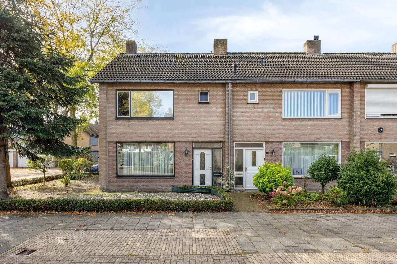 Hoekwoning te koop: Hobbemastraat 13, Kaatsheuvel