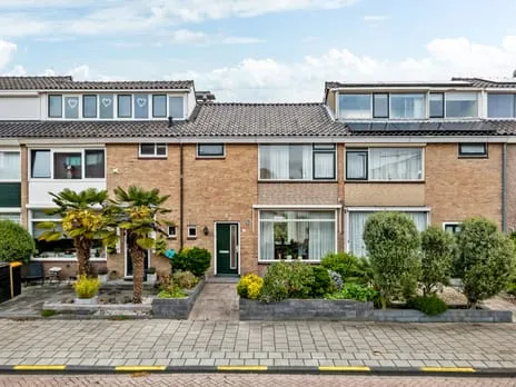 Tussenwoning te koop: Hobbemastraat 17, Sluispolder Oost Maassluis