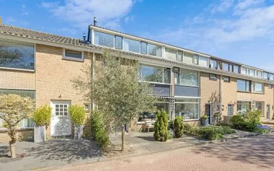 Tussenwoning te koop: Hobbemastraat 4, Sluispolder Oost Maassluis
