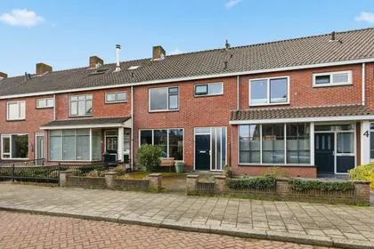 Tussenwoning te koop: Hobbemastraat 6, Beijnesbuurt Heemskerk