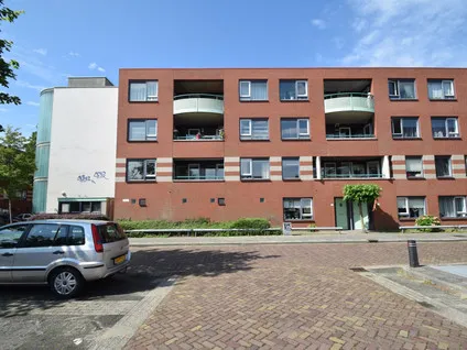 Appartement te huur: Hobbesteeg 30, Koningstraat Beverwijk