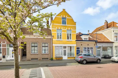 Tussenwoning te koop: Hobeinstraat 65, Scheldestraat e.o. Vlissingen
