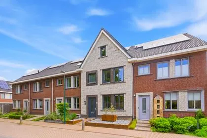 Tussenwoning te koop: Hoefiezer 14, Vierlingsbeek Centrum Vierlingsbeek