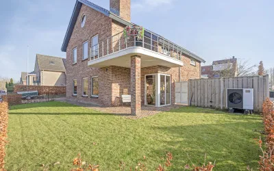 Vrijstaande woning te koop: Hoefijzer 1, Ens