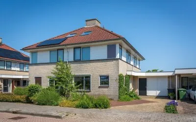 Tussenwoning te koop: Hoefslag 47, Den Burg Den Burg