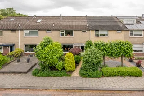 Tussenwoning te koop: Hoefslag 64, Strijland-west Nijkerk