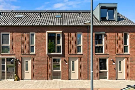 Tussenwoning te koop: Hoefslagendreef 12, Den Hoorn Delft