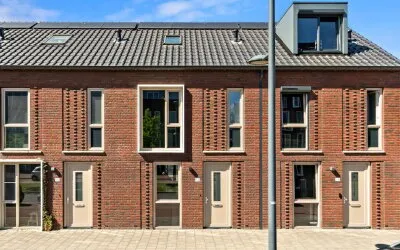 Tussenwoning te koop: Hoefslagendreef 12, Den Hoorn Delft