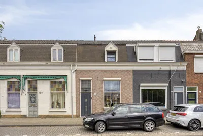 Tussenwoning te koop: Hoefstraat 152, Hoefstraat Zuid Tilburg