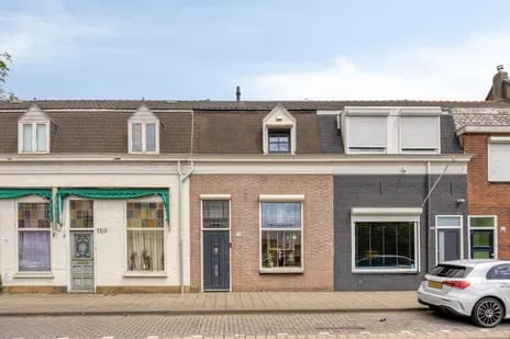 Tussenwoning te koop: Hoefstraat 152, Hoefstraat Zuid Tilburg