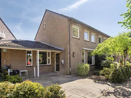 Tussenwoning te koop: Hoefstraat 29, Vlashoek Oss