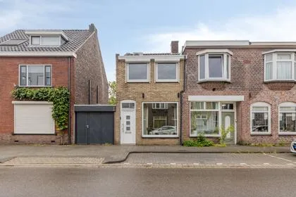 Tussenwoning te koop: Hoefstraat 294, Hoefstraat Zuid Tilburg