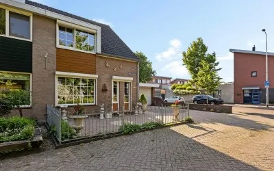 Hoekwoning te koop: Hoekakkerweg 25, Schoot Eindhoven