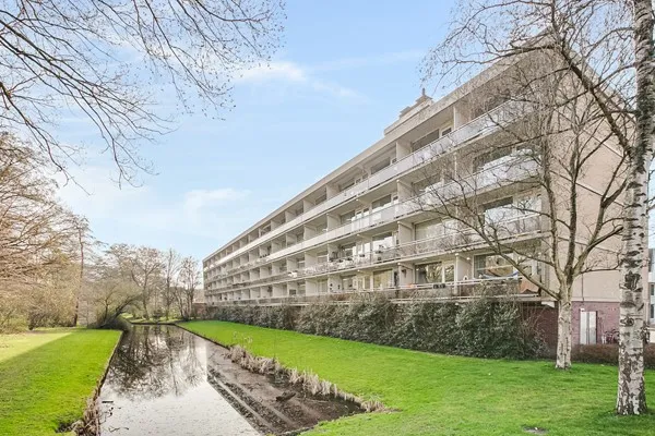 Appartement te koop: Hoeksewaard 145, Randwijck Oost Amstelveen
