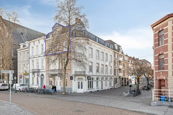 Appartement te koop: Hoenderstraat 1C-02, Maastricht