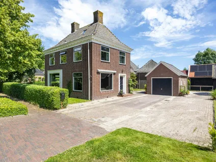 Vrijstaande woning te koop: Hoendiep 45, Bebouwde kom Enumatil Enumatil