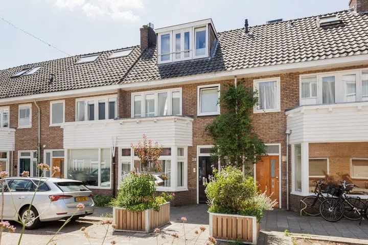 Studio te koop: Hoendiepstraat 28, Rivierenwijk Utrecht