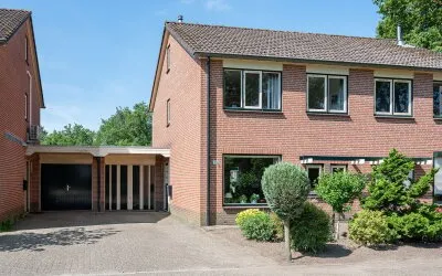Tussenwoning te koop: Hoetinkhof 120, Vorden Vorden