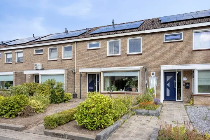 Tussenwoning te koop: Hoevenhoek 22, Peperkamp en De Enk Wijhe