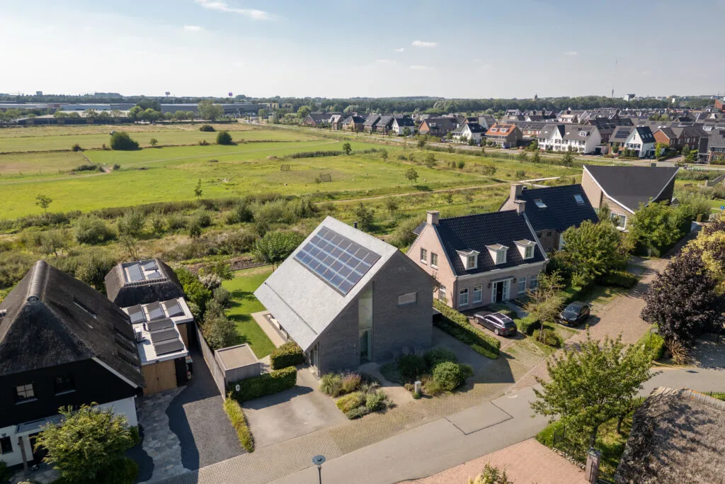 Vrijstaande woning te koop: Hoevenweg 21, Hagestein