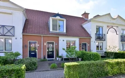 Tussenwoning te koop: Hof van Berlage 43, Op den Haar Deventer