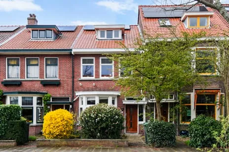 Tussenwoning te koop: Hof van Delftlaan 42, Ministersbuurt-Oost Delft