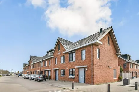 Hoekwoning te koop: Hof van Delftsesluis 49, Maasboulevard Vlaardingen
