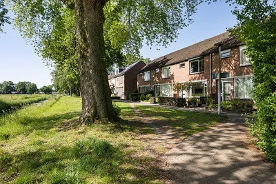 Tussenwoning te koop: Hofdijkplantsoen 22, Groot Driene-Noord Hengelo