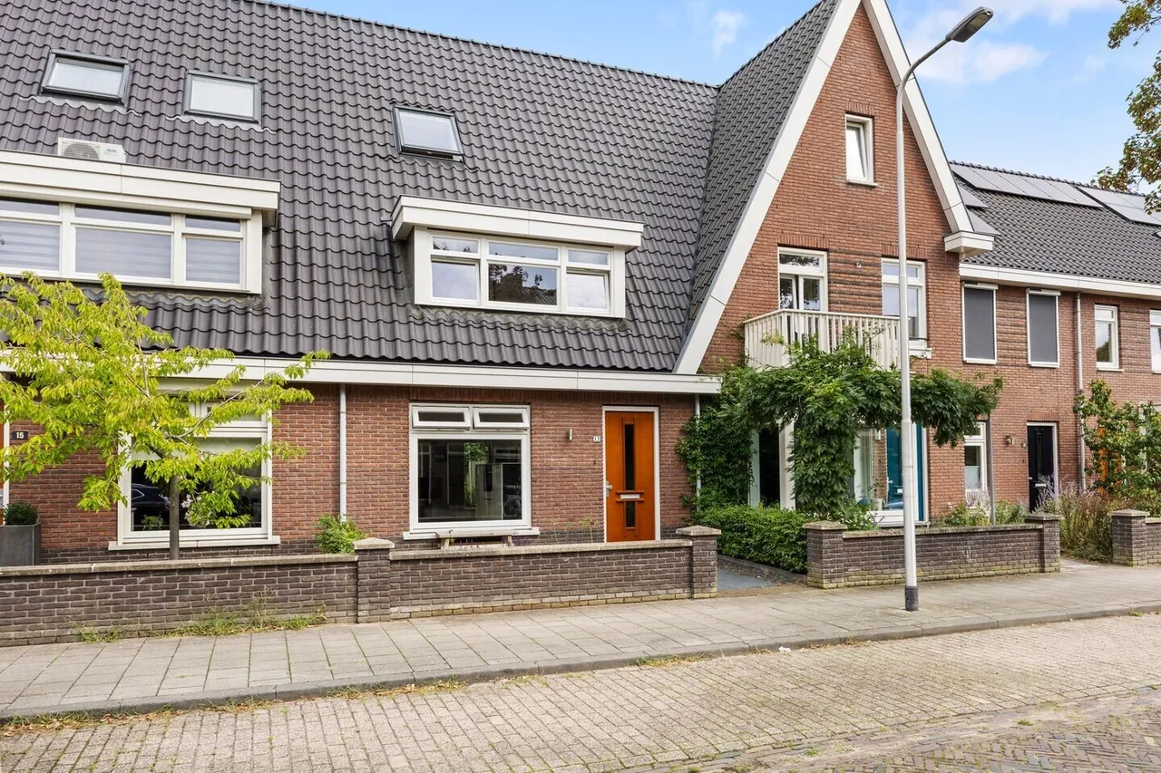 Tussenwoning te koop: Hofdijkstraat 17, Nijmegen