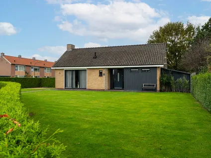 Vrijstaande woning te koop: Hofflaan 15, Andel Andel